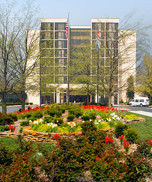 University Plaza Hotel & Convention Center